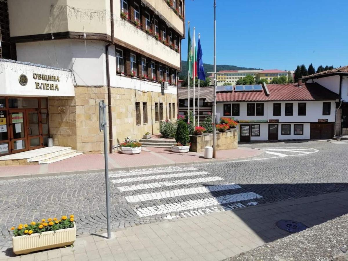 Стаи За Гости Елеганс Elena Exterior foto